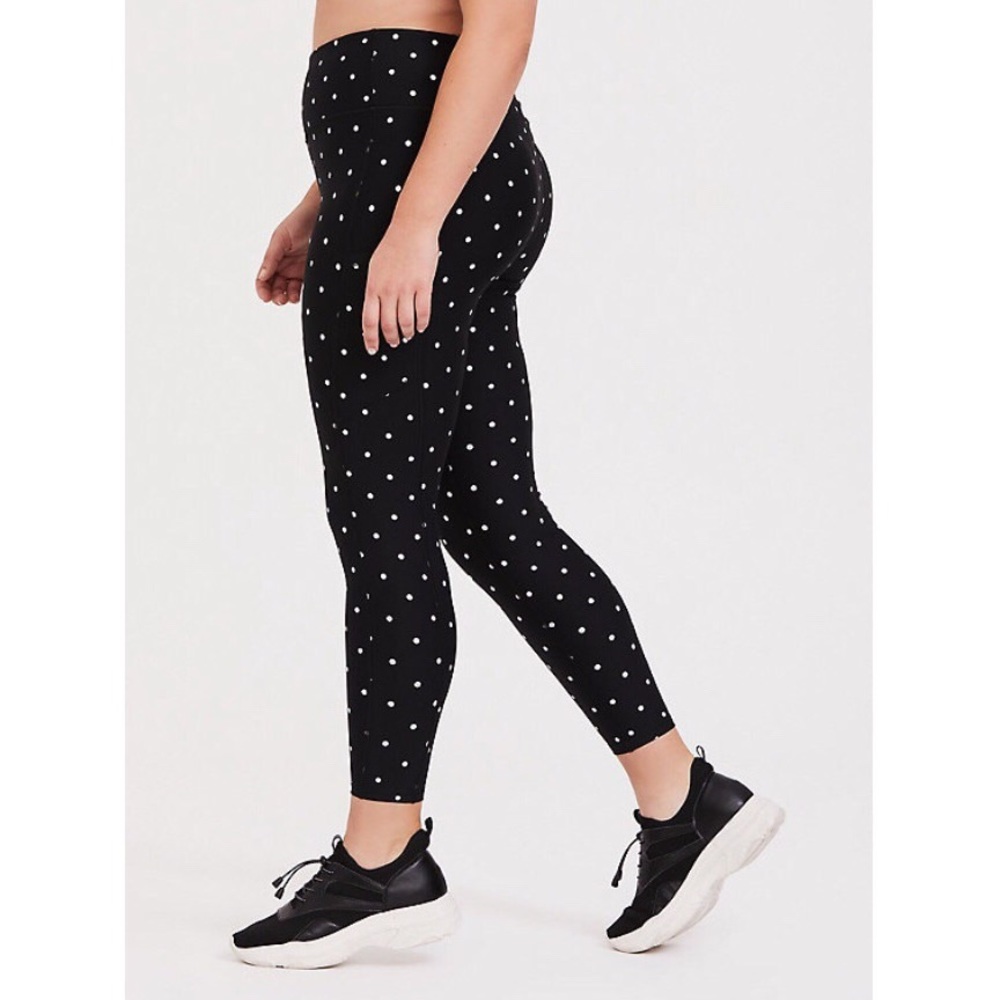 Torrid Black & White Polka Dot Wicking Leggings